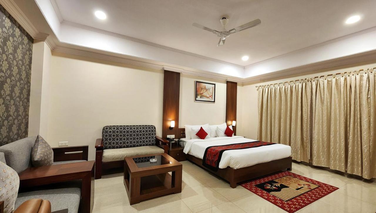 Hotel The Orchard Jharsuguda Exterior foto
