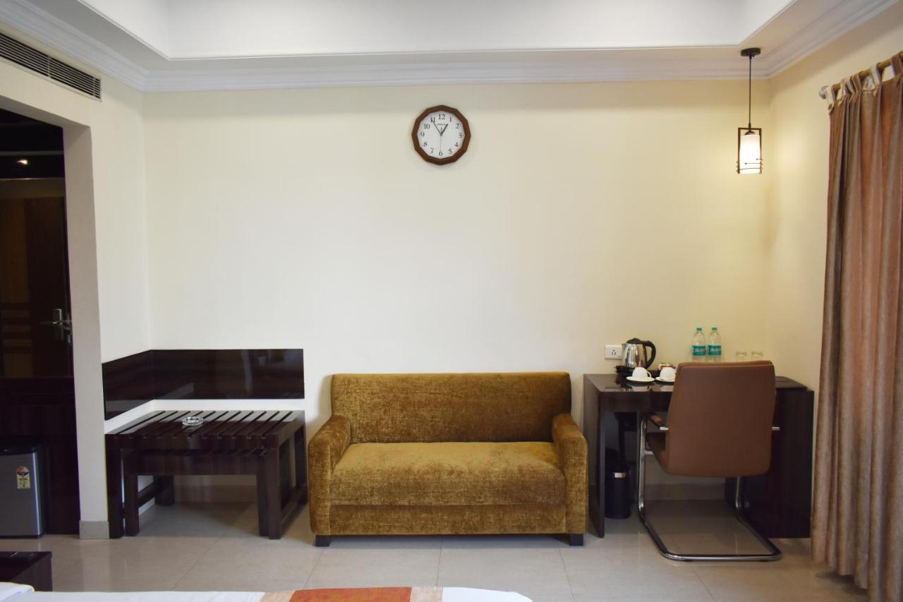 Hotel The Orchard Jharsuguda Exterior foto