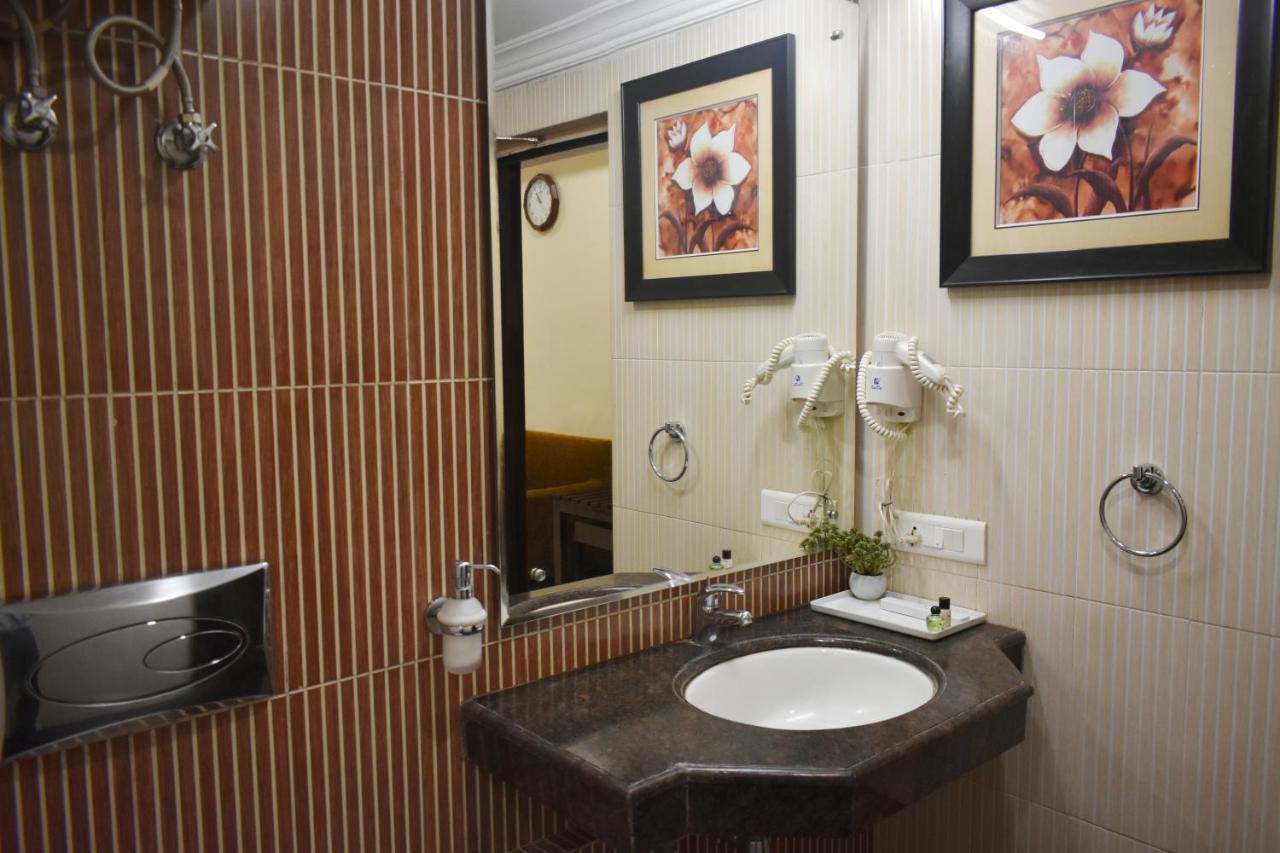 Hotel The Orchard Jharsuguda Exterior foto